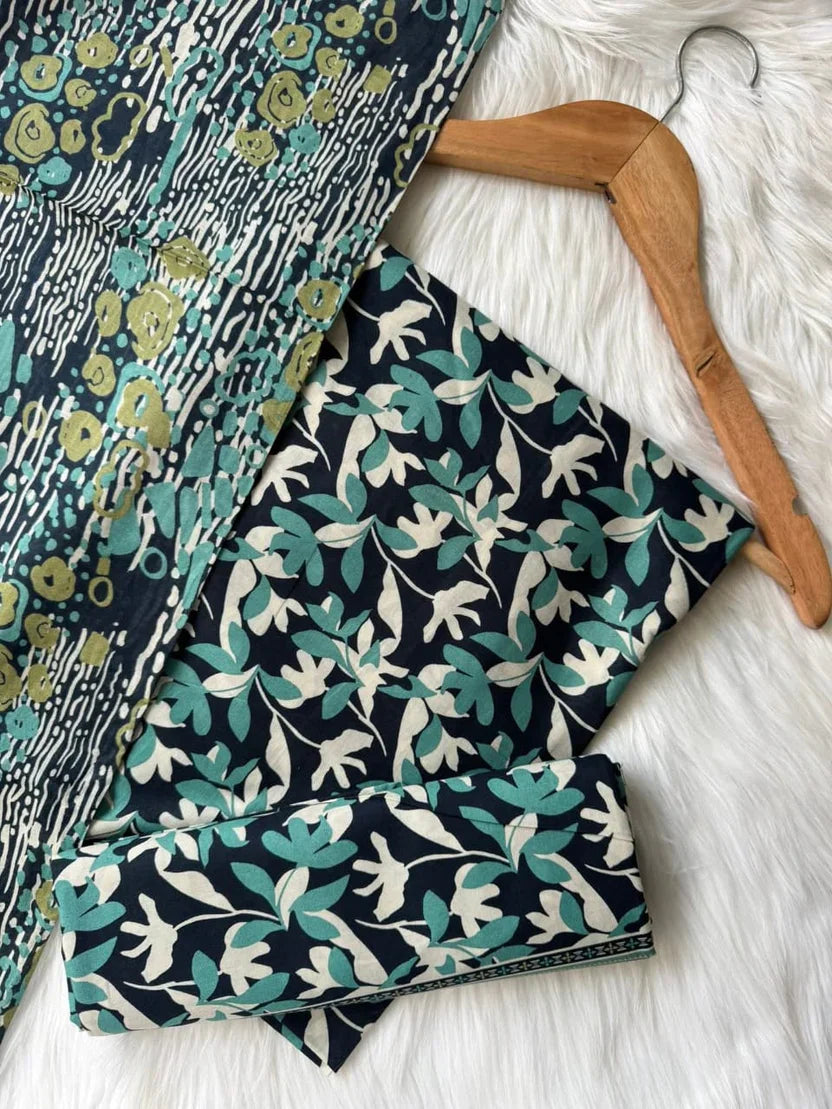 Printed Lawn Unstitched 3 Piece Suit