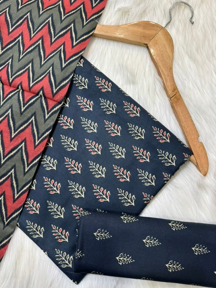 Printed Lawn Unstitched 3 Piece Suit