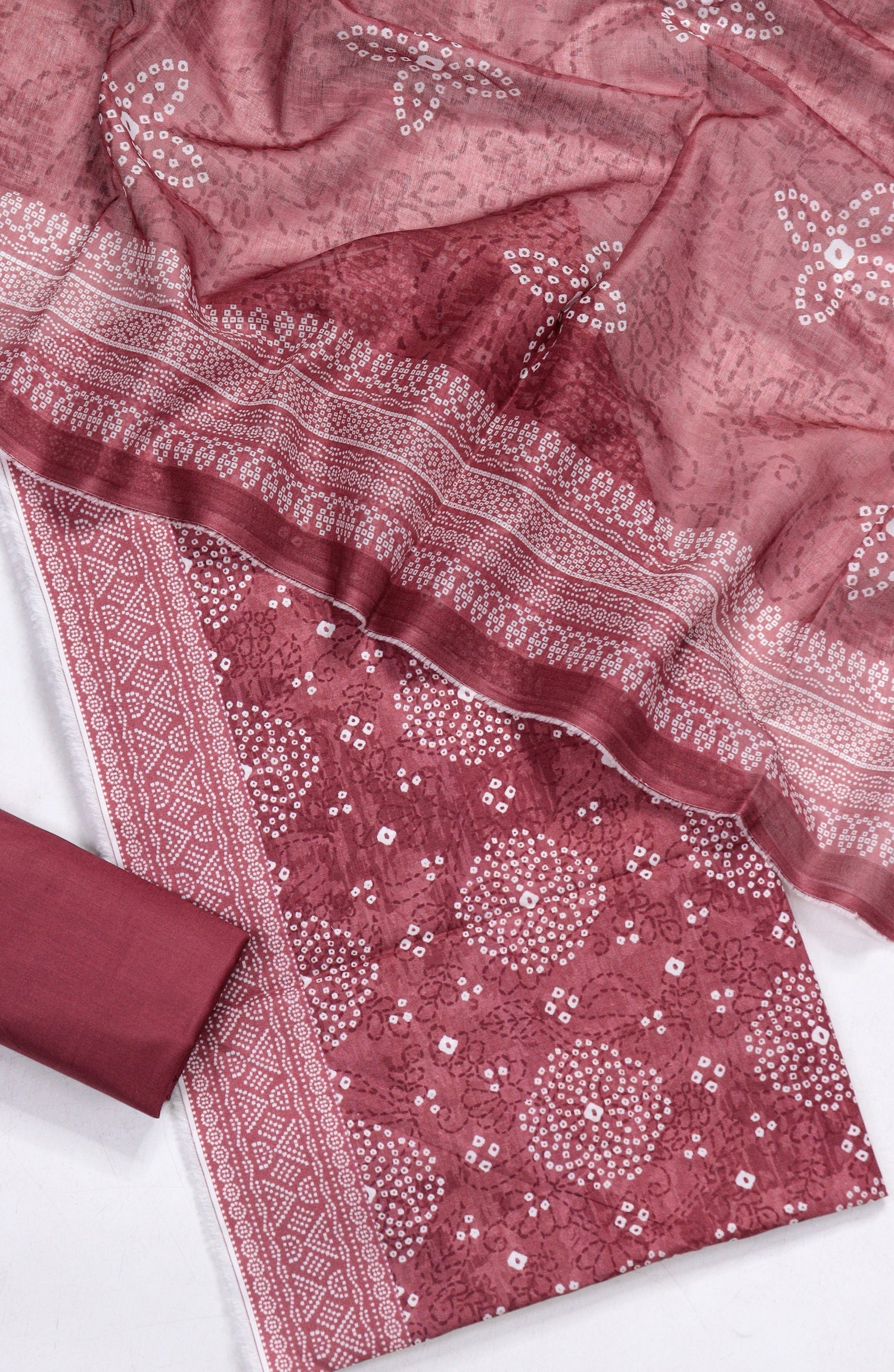 Printed Lawn Unstitched 3 Piece Suit