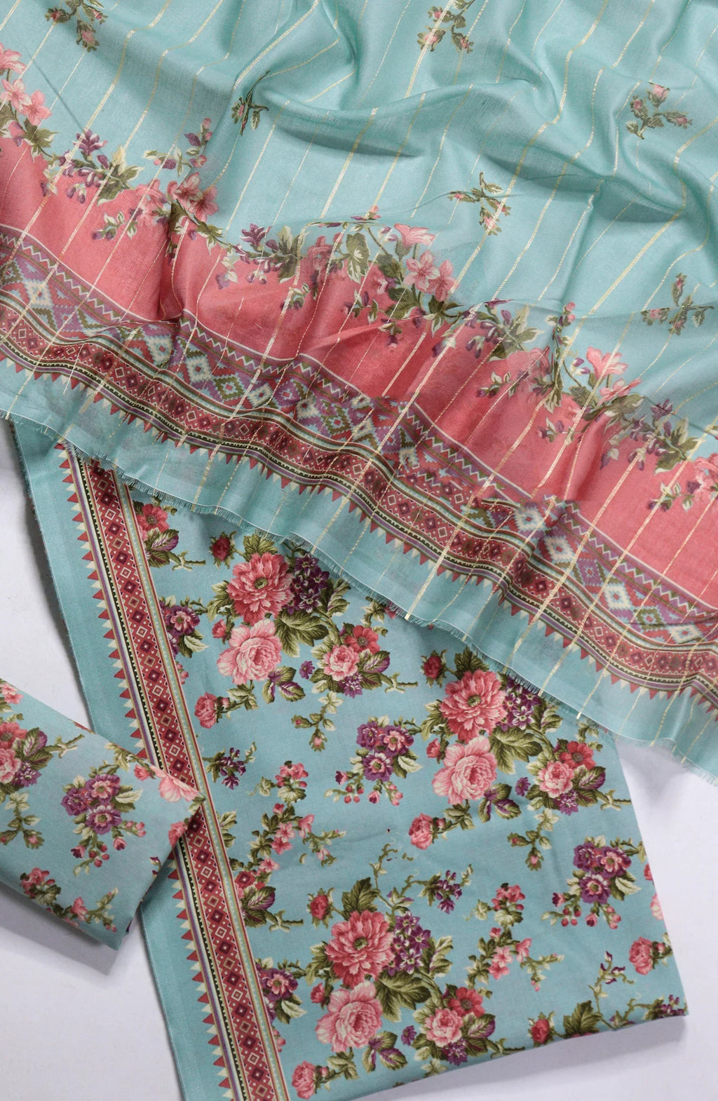 Printed Lawn Unstitched 3 Piece Suit