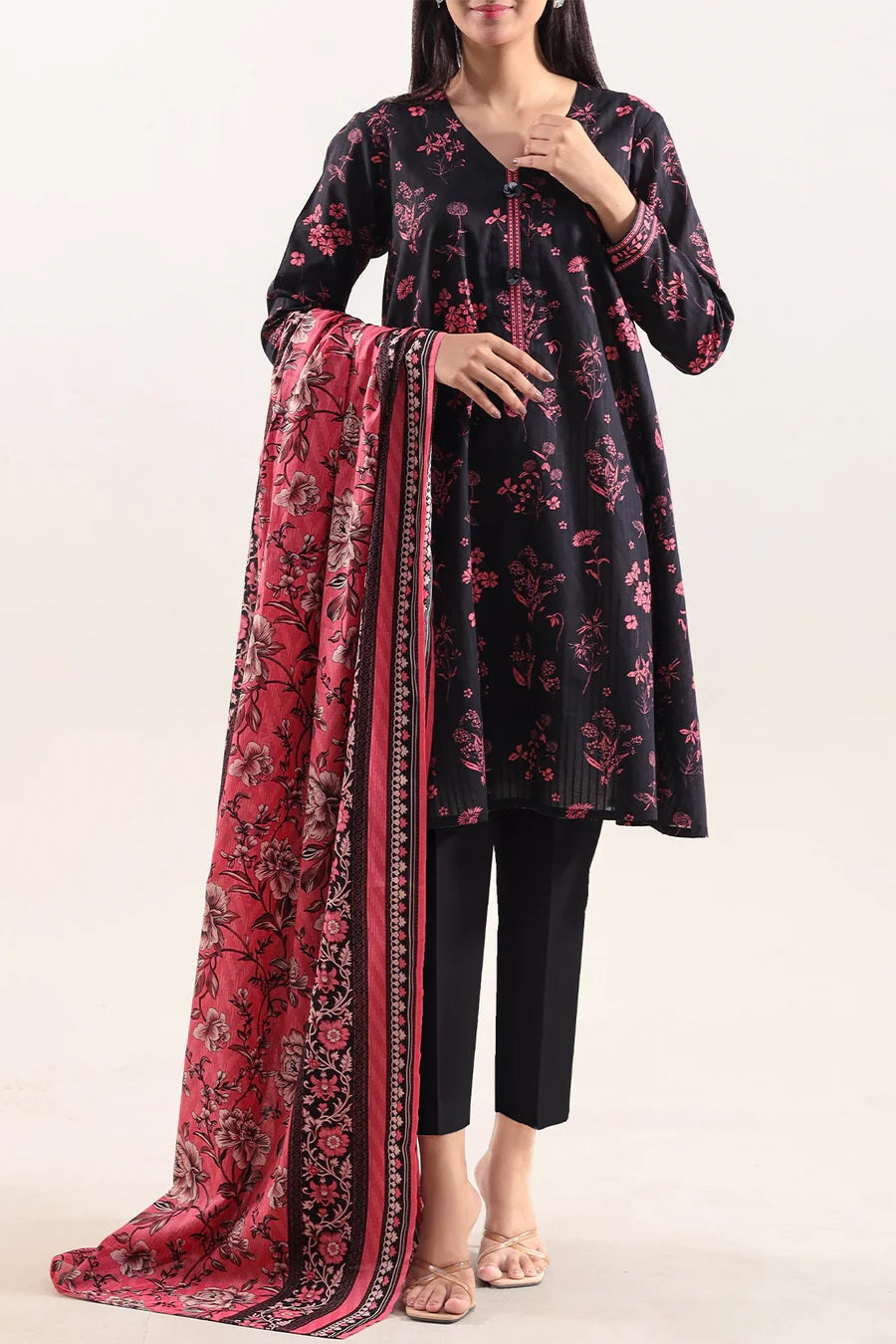 3 Piece Lawn Printed UnStitched Suit - L67